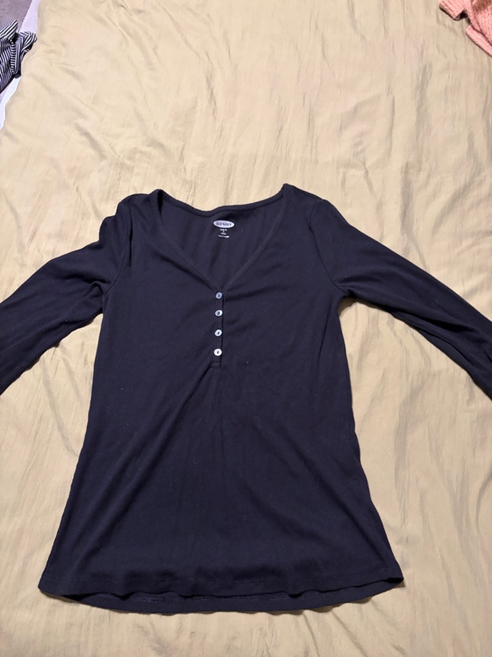 Old Navy Black Long-Sleeve Henley Top